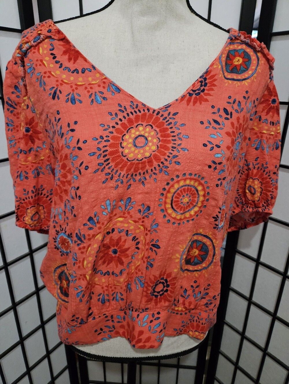 Women's Milk & Honey 1X Coral Red Floral Mandolin Design Boho Top